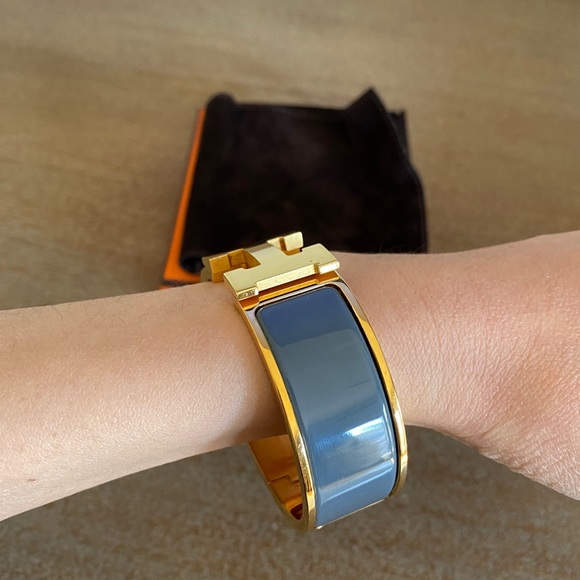 Hermes Clic Clac H Bracelet - Picture 10 of 16